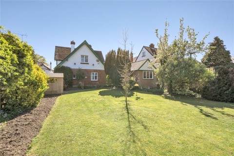 Click the photo for more details of Lime Tree Avenue, Thames Ditton, Surrey