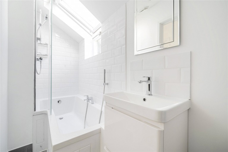 Images for Summer Road, Thames Ditton, Surrey