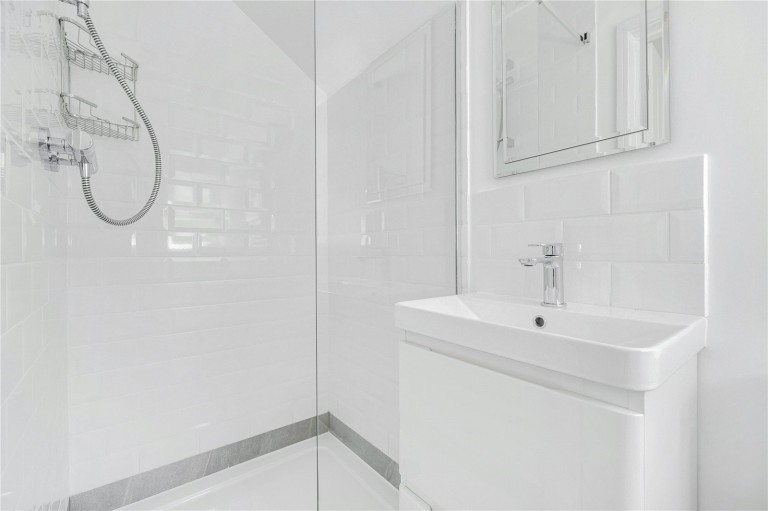 Images for Summer Road, Thames Ditton, Surrey