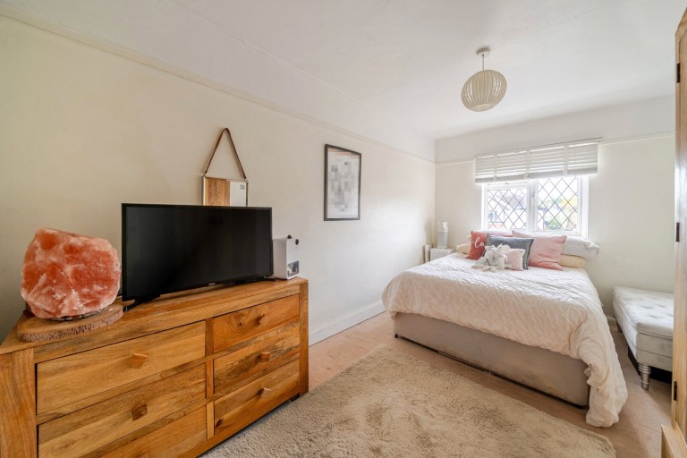 Images for Avondale Avenue, Hinchley Wood, Esher