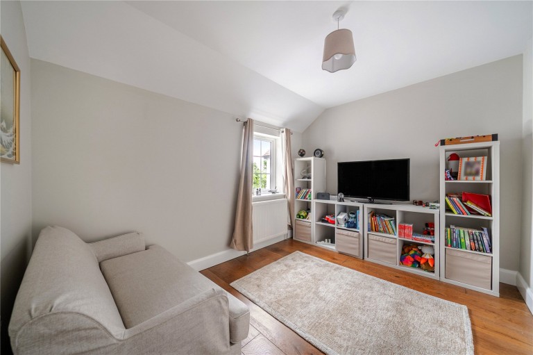 Images for Summer Road, Thames Ditton, Surrey