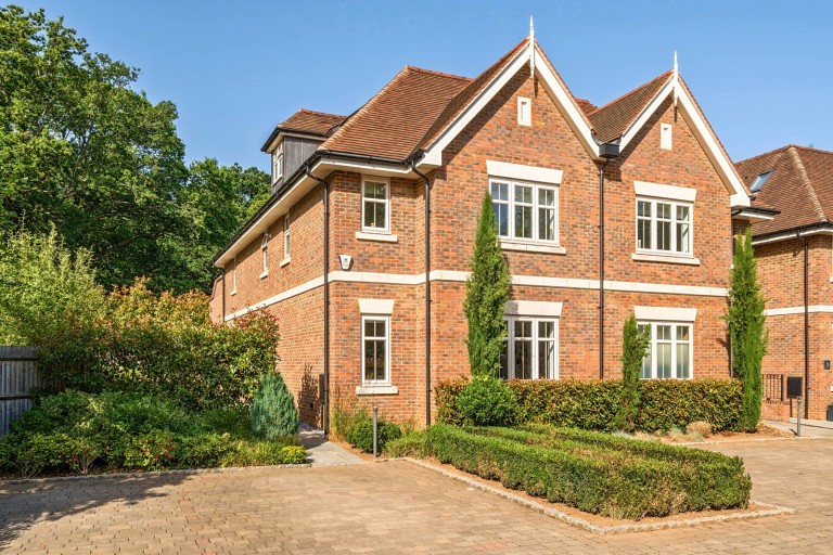 Images for Leatherhead Road, Oxshott, Surrey