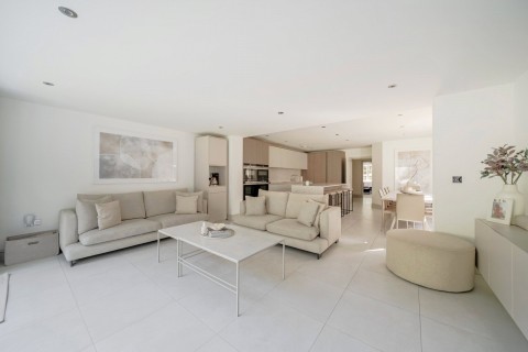 Click the photo for more details of Leatherhead Road, Oxshott, Surrey