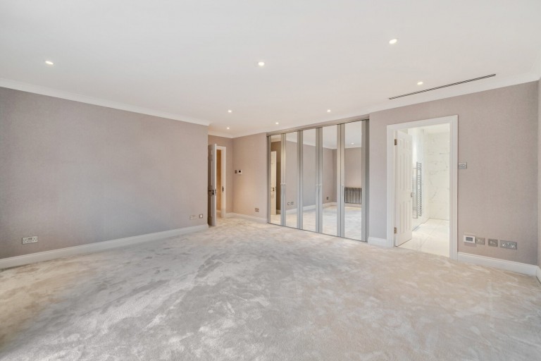 Images for Ravenscroft Road, St George's Hill, Surrey