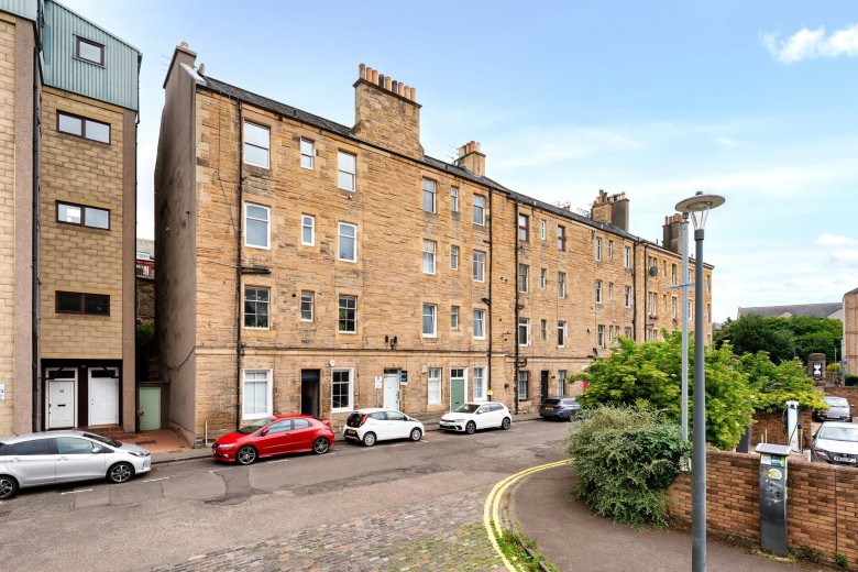 Click the photo for more details of St Leonards Hill, Edinburgh