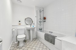 Images for Glasgow, Battlefield