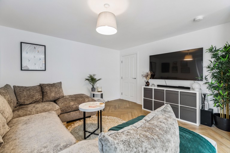 Images for Glasgow, Battlefield