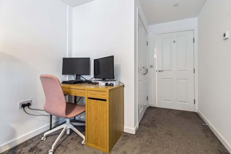 Images for Glasgow, Battlefield