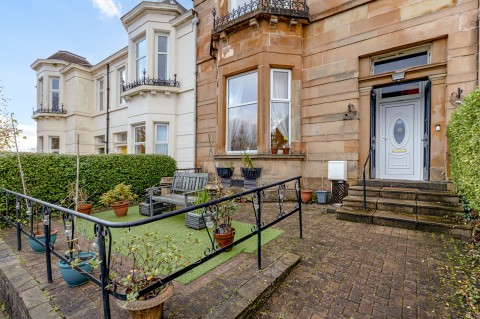 Click the photo for more details of Mount Florida, Glasgow