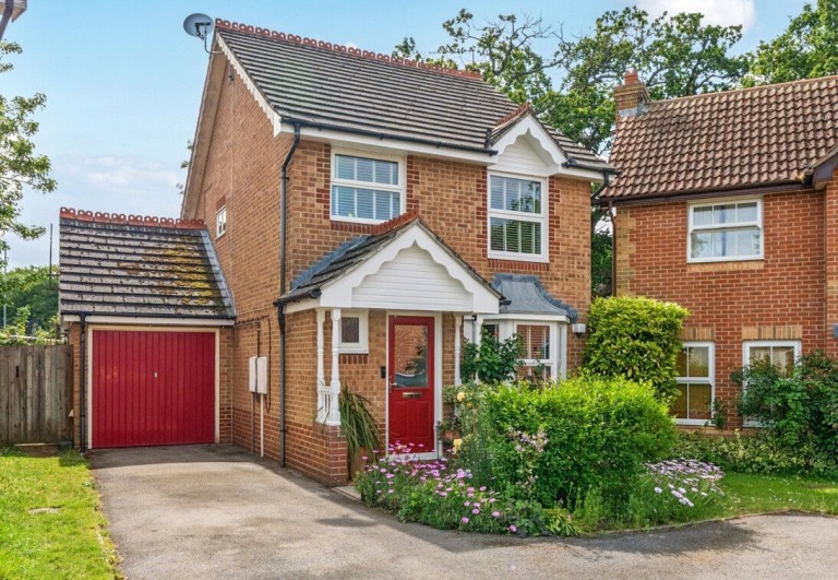 Images for Cater Gardens, Guildford, Surrey