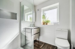 Images for Cater Gardens, Guildford, Surrey