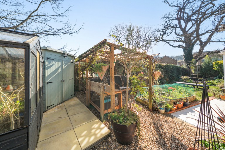 Images for Cater Gardens, Guildford, Surrey