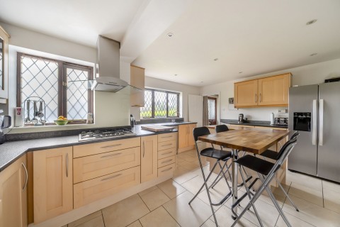 Click the photo for more details of 204 Glaziers Lane, Normandy, Guildford, GU3
