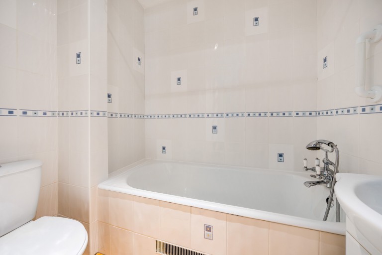 Images for Barton Road, Bramley, Surrey