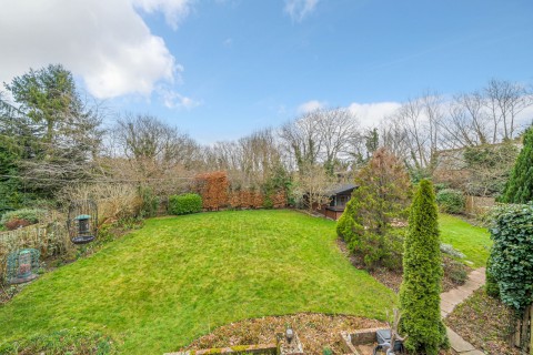 Click the photo for more details of 81 Glaziers Lane, Normandy, GU3
