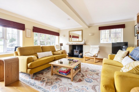 Click the photo for more details of The Mount, Guildford, GU2