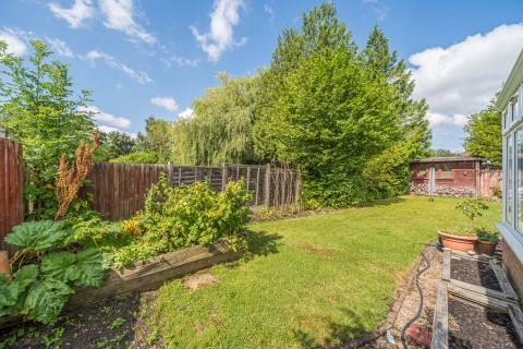 Click the photo for more details of Heath Mill Lane, Pirbright, Guildford, Surrey