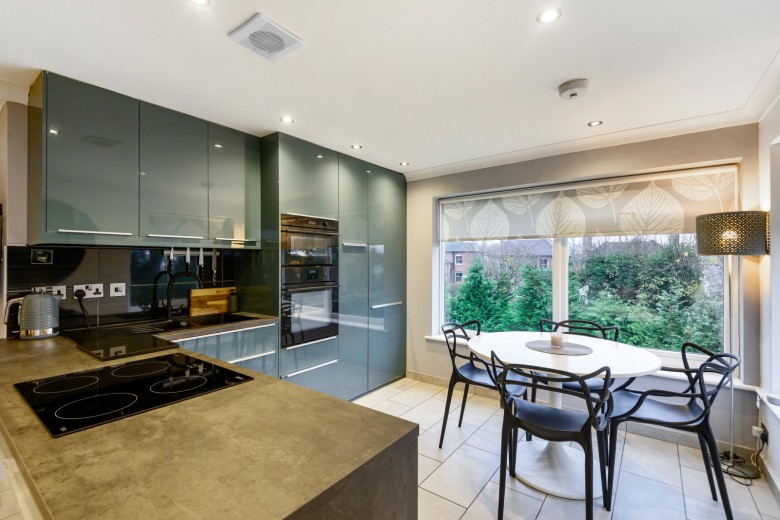 Click the photo for more details of Graylands Court, Upper Edgeborough Road, Guildford, GU1