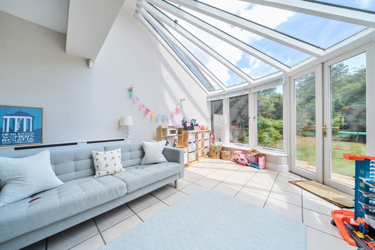 Images for Newlands Crescent, Guildford, Surrey