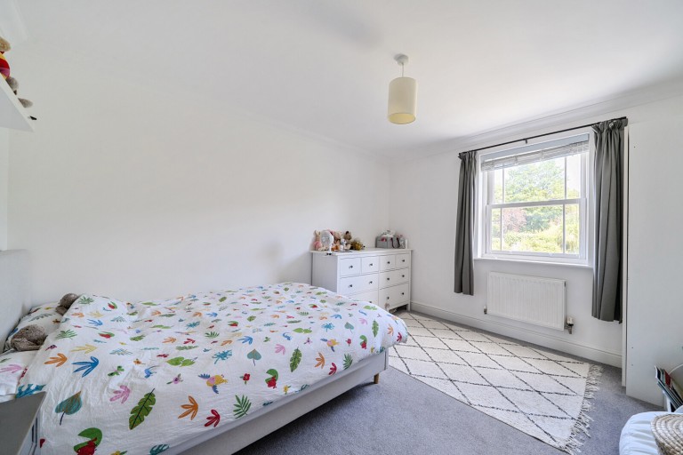 Images for Newlands Crescent, Guildford, Surrey
