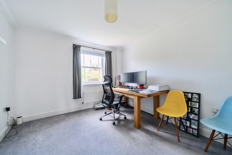 Images for Newlands Crescent, Guildford, Surrey