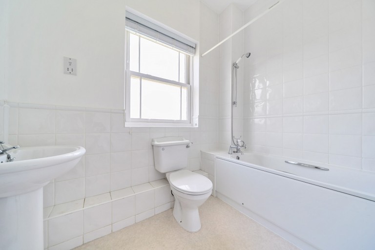 Images for Newlands Crescent, Guildford, Surrey