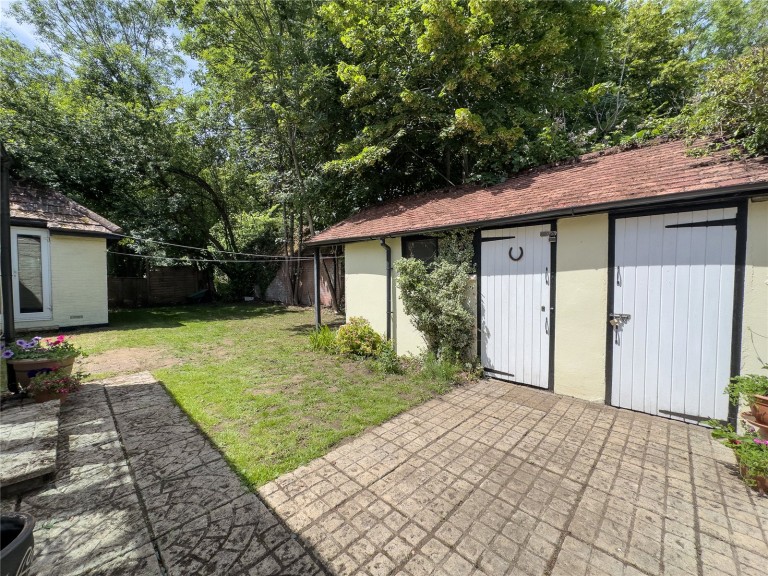 Images for Unstead Wood, Peasmarsh, Surrey
