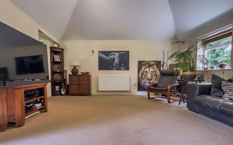 Images for Unstead Wood, Peasmarsh, Surrey