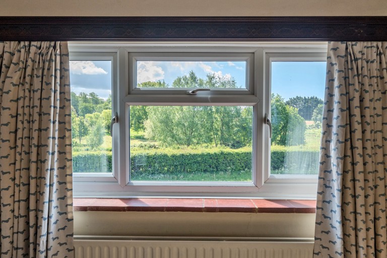 Images for Hullbrook Lane, Shamley Green, Surrey