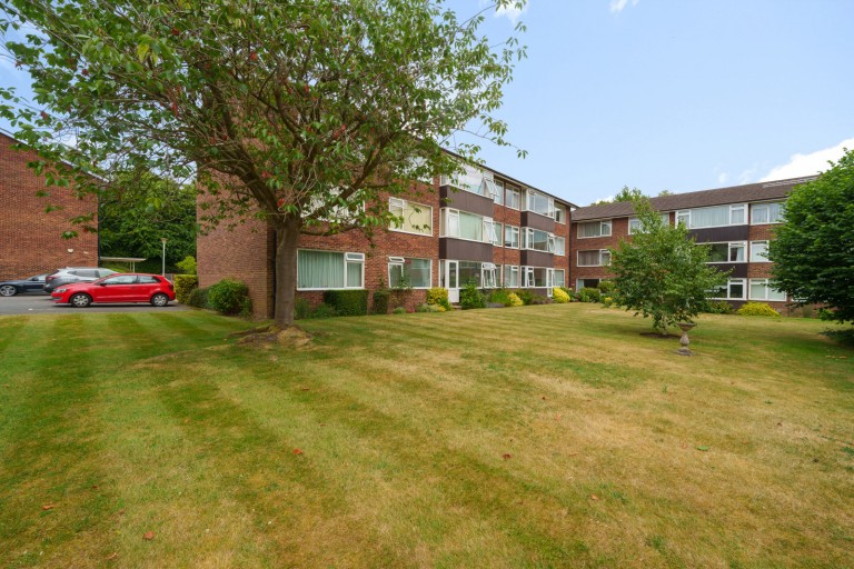 Images for St Margarets, London Road, Guildford, GU1