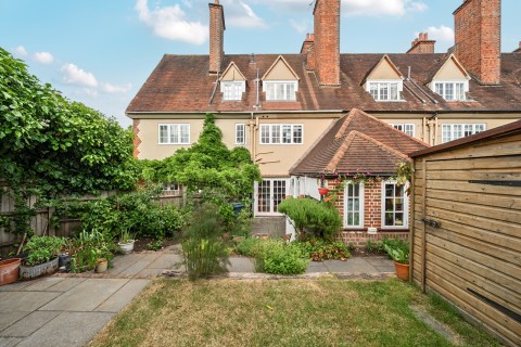 Click the photo for more details of Bury Fields, Guildford, Surrey