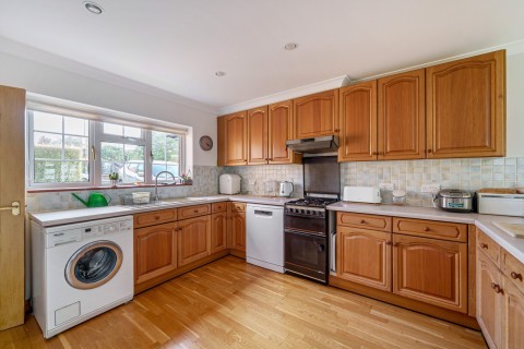 Click the photo for more details of Elmside, Guildford, GU2