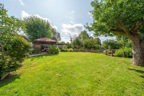 Click the photo for more details of Frog Grove Lane, Wood Street Village, GU3