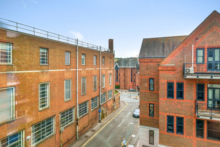 Images for Leapale Lane, Guildford, Surrey