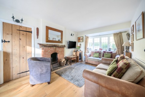 Click the photo for more details of Guildford Road, Normandy, GU3