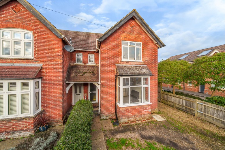 Click the photo for more details of Shalford, Guildford, Surrey