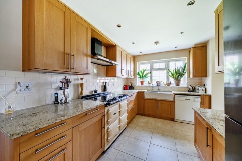 Click the photo for more details of Wilderness Road, Guildford, GU2