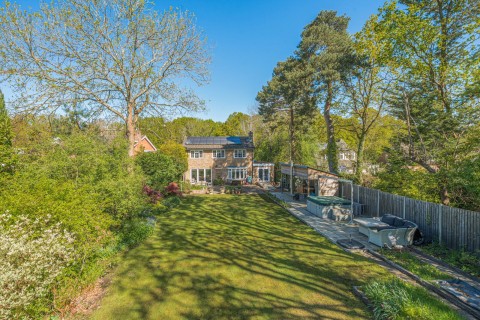 Click the photo for more details of Guildford Road, Normandy, GU3