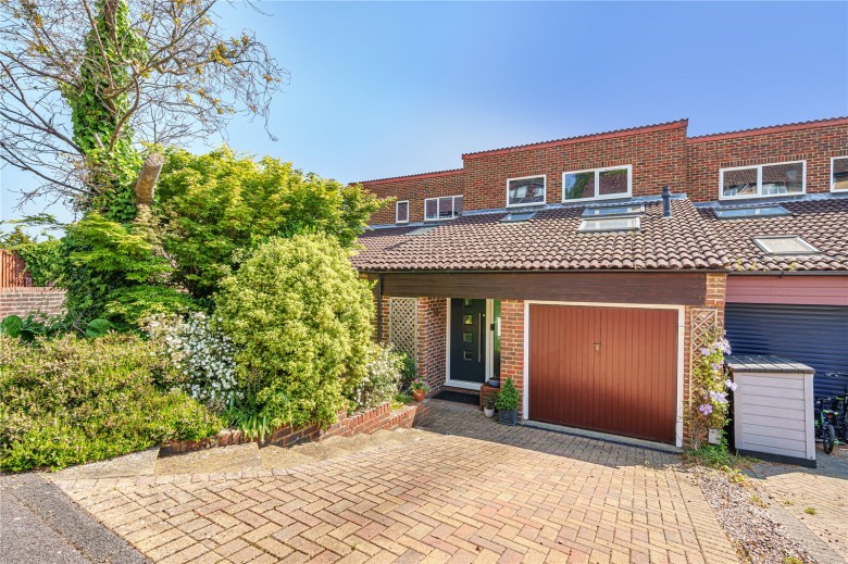 Click the photo for more details of Artington Walk, Guildford, Surrey