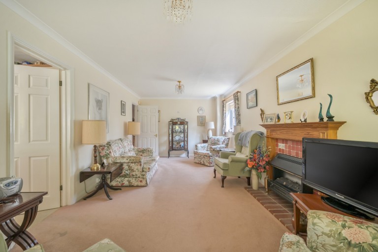 Images for Chestnut Avenue, Guildford, Surrey