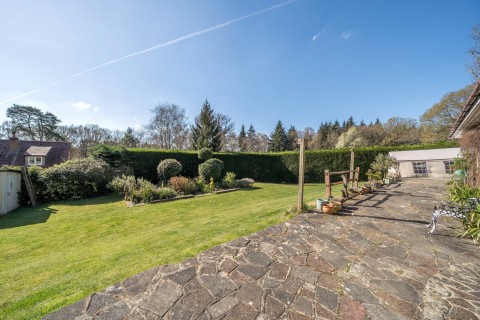 Click the photo for more details of Hunts Hill Road, Normandy, GU3