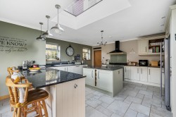 Images for Holmesdale Close, Guildford, GU1