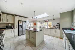 Images for Holmesdale Close, Guildford, GU1