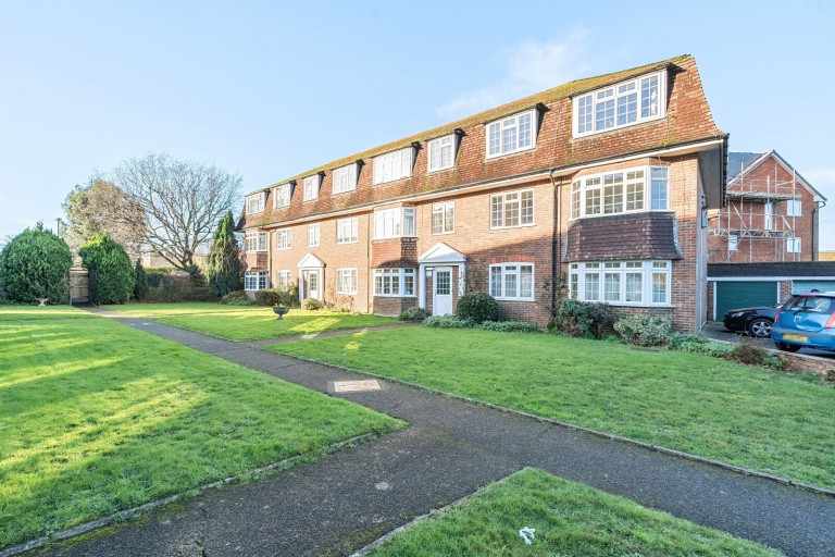 Images for Grosvenor Court, Burpham, Guildford, Surrey