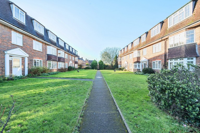 Images for Grosvenor Court, Burpham, Guildford, Surrey