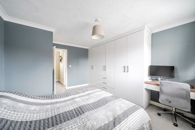 Images for Weald Close, Shalford, Surrey