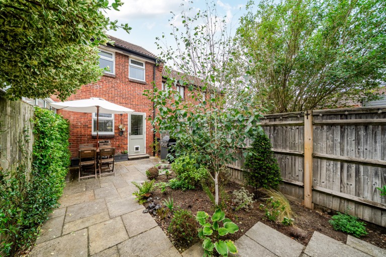 Images for Weald Close, Shalford, Surrey