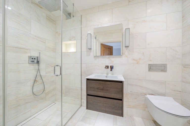 Images for Halfpenny Lane, Guildford, Surrey
