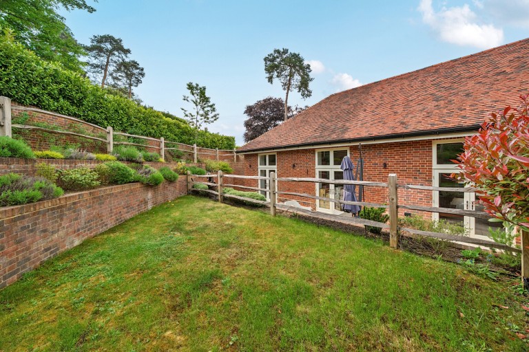 Images for Halfpenny Lane, Guildford, Surrey