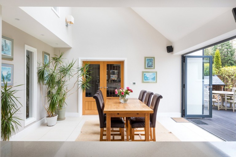 Images for The Highlands, East Horsley, KT24